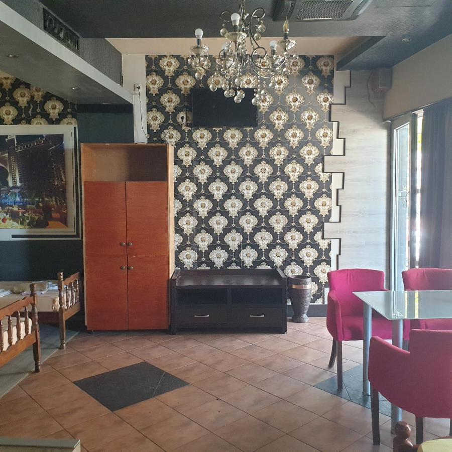Apartments Prag Ulcinj Exterior photo