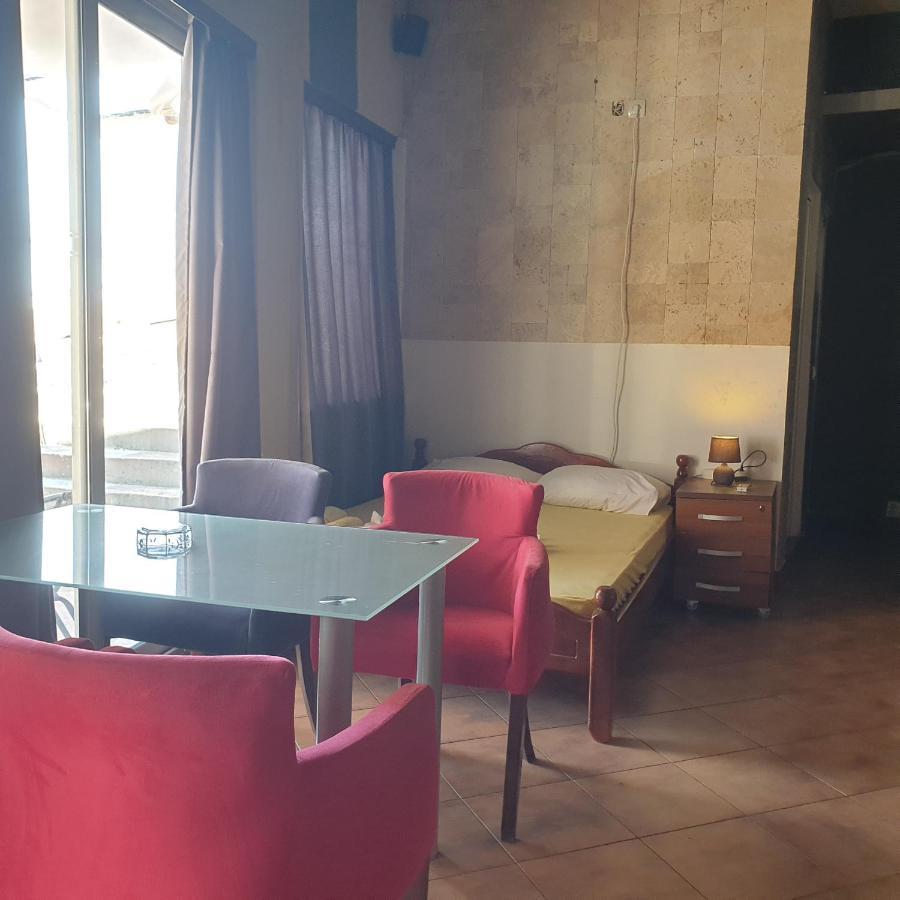 Apartments Prag Ulcinj Exterior photo