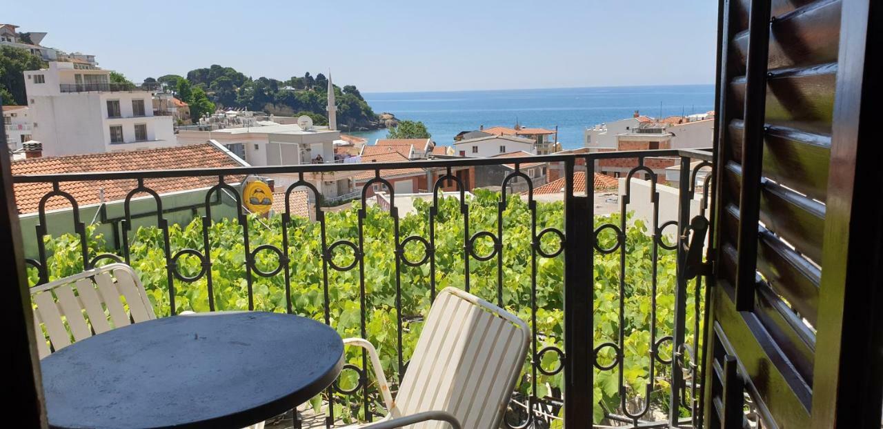 Apartments Prag Ulcinj Exterior photo